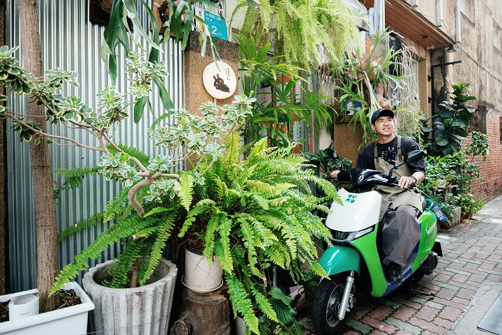 WeMo Scooter 與奧丁丁揪你訂房合作推出共享機車日租方案，日租最低只要 349 元