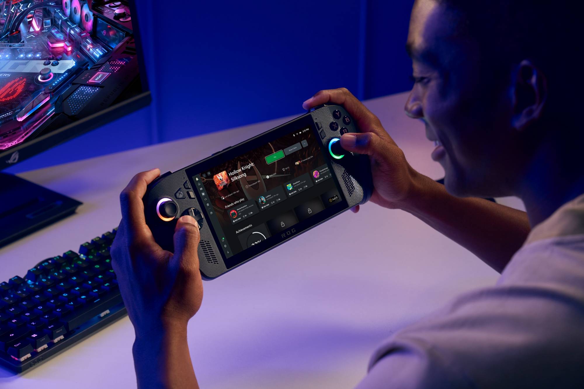 ROG 攜手 Xbox 推全新電競掌機 ROG Xbox Ally 系列，官方確認 2025 下半年登台