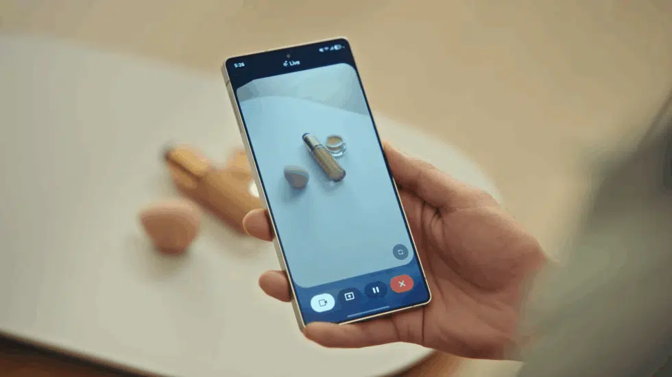 先前 Google I/O 開發者大會時就曾經使用 Galaxy S25 Ultra 來示範 Gemini Live 功能，期待這次在 Galaxy Z Fold7 上也能看到更多 Gemini Live 應用。