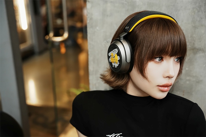 Sennheiser 在台推出 MOMENTUM 4 Wireless 80 週年紀念版！賦予前衛塗鴉新面貌、售價 11,990 元