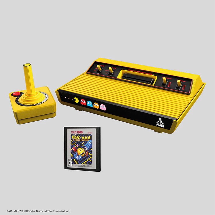 慶祝《小精靈》45 週年，Atari 推出 2600+ Pac-Man 紀念版主機，還有鬼魂配色的無線搖桿