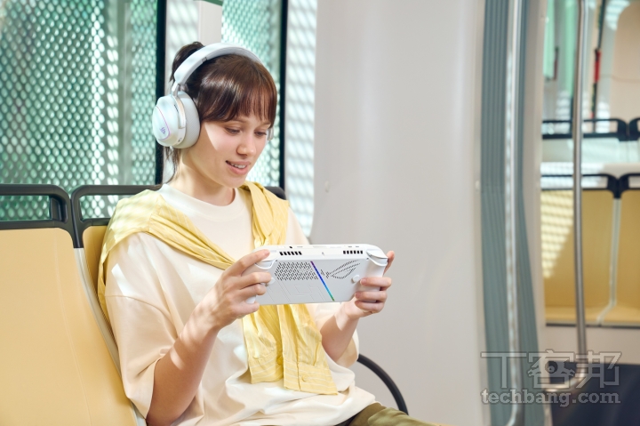 目前支援 Wi-Fi 7 的裝置，除了筆電、手機等個人生產力工具外，許多掌上型遊戲機也開始跟進導入。