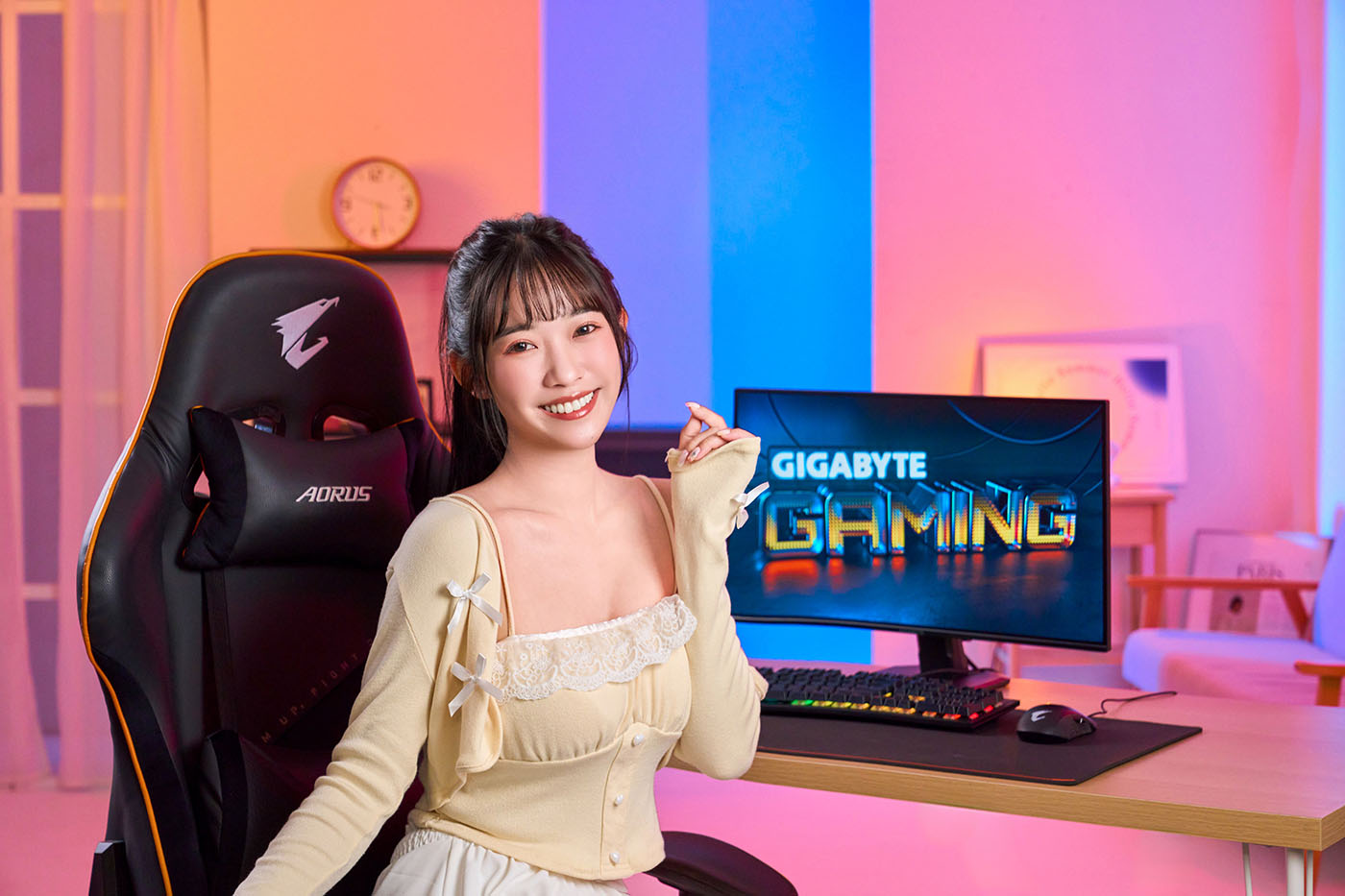 GS25F2 搭配 PS5 也有不錯的遊戲效果，尤其畫面的流暢度值得讚賞。