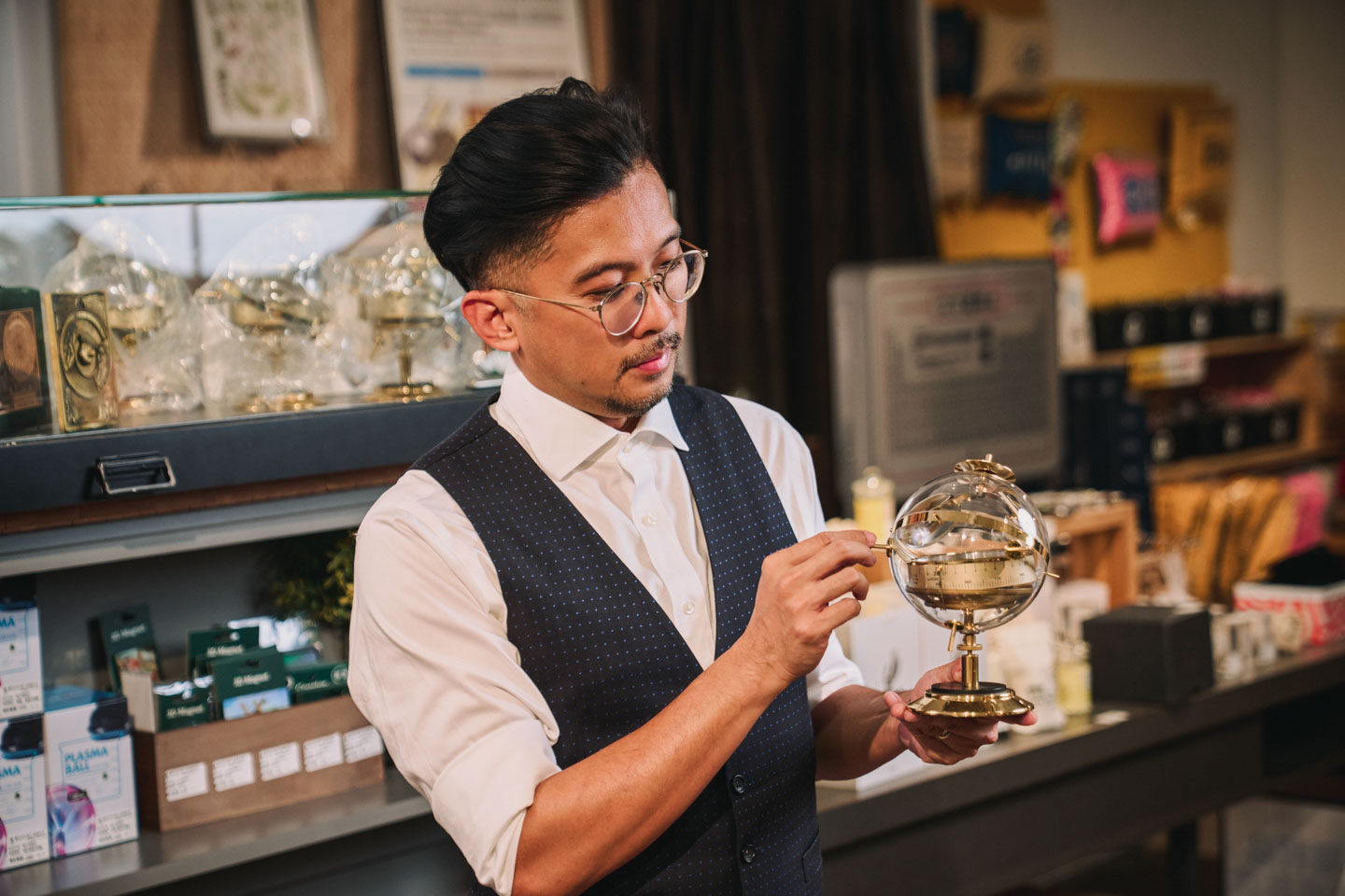 專訪「賽先生的科學工廠」創辦人林厚進：放飛自我、突破框架，利用 AI 解放效率，打造科學界的無印良品 ft. Acer TravelMate P4 14