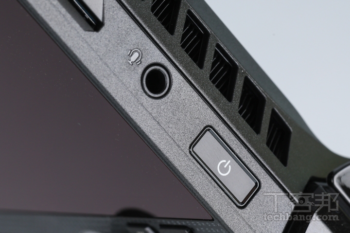 ROG Xbox Ally X深度評測：效能+手感，根本是Windows掌機界的霸主！