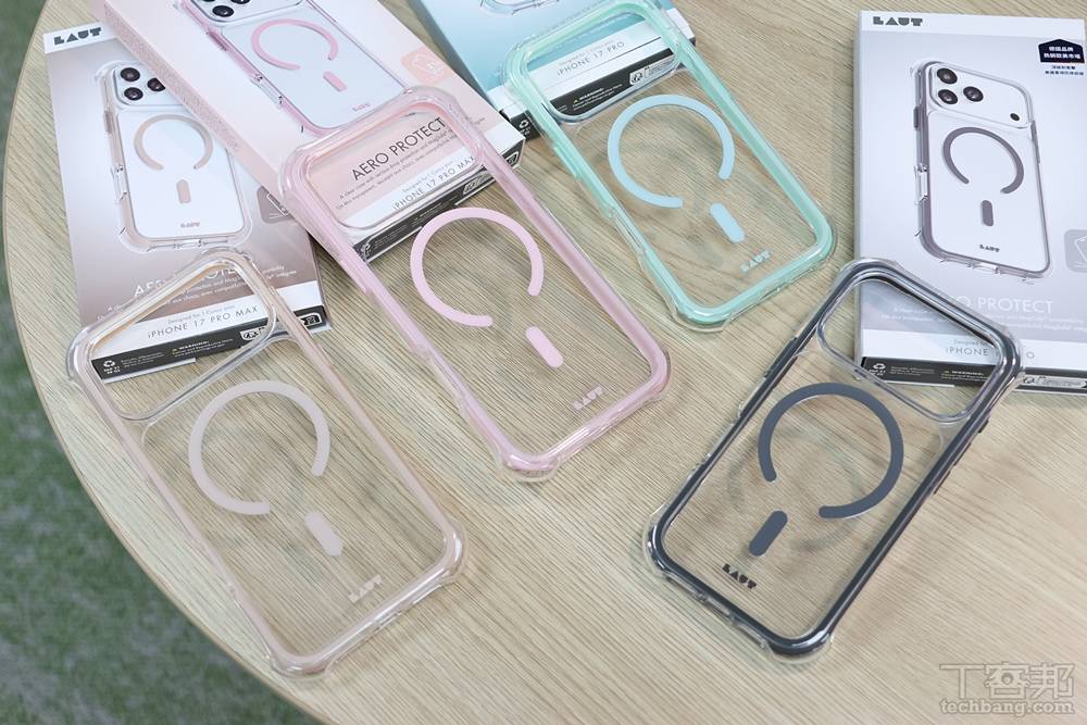 透過雙層 360° 獨家吸震防摔氣囊與內層 Air Sealed Bumper，提供多方位的耐衝擊效果，提供綠色、粉色、奶茶色、深灰色等邊框選擇。