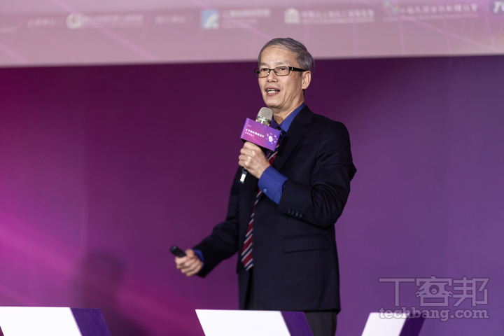 直擊 CYBERDAY 2025 資安產業日,當量子電腦即將到來,駭客用 AI 寫病毒!臺灣資安產業如何突圍