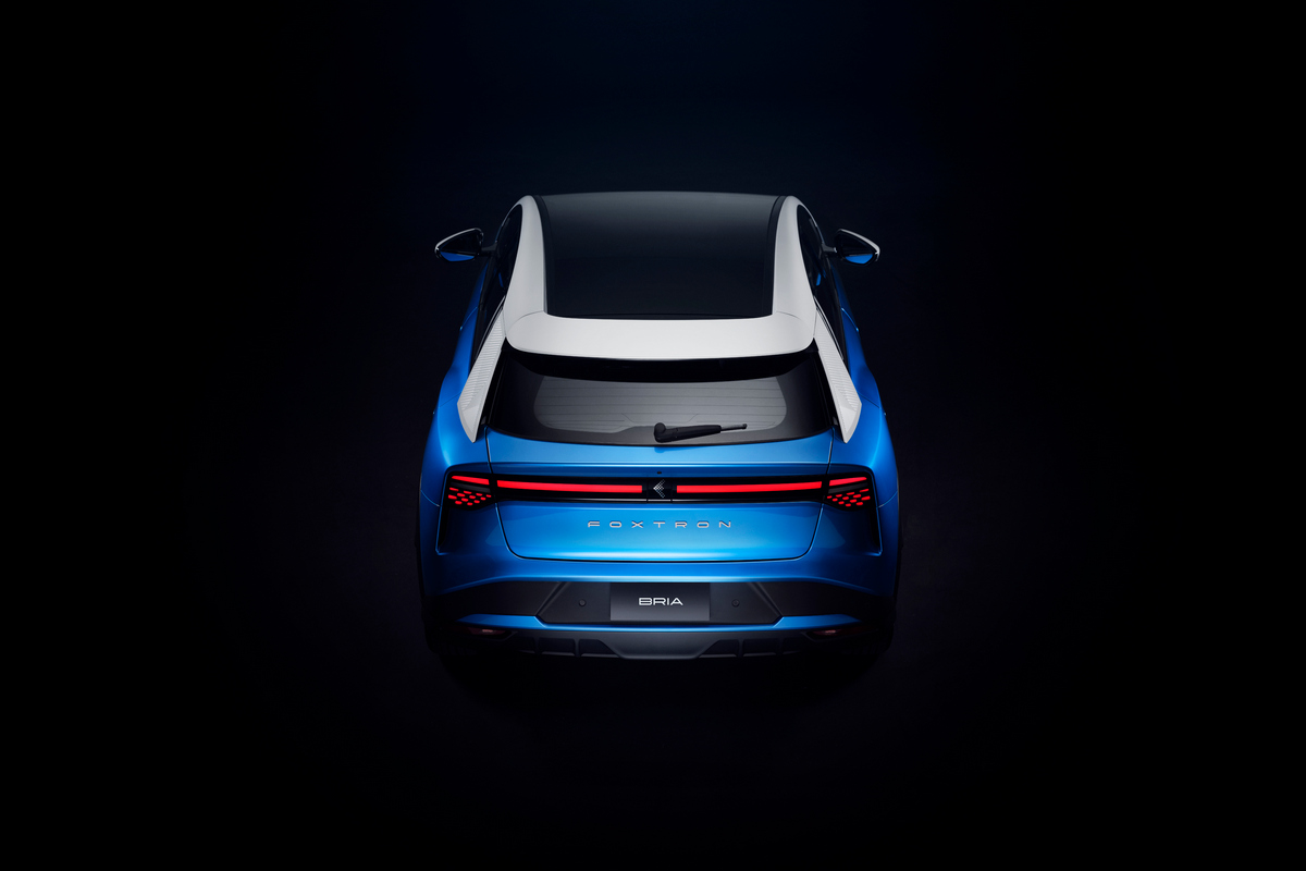 展現台灣電動車自主研發成果，三車型、516公里、400hp，Foxtron Bria首發限定價89.9萬元起