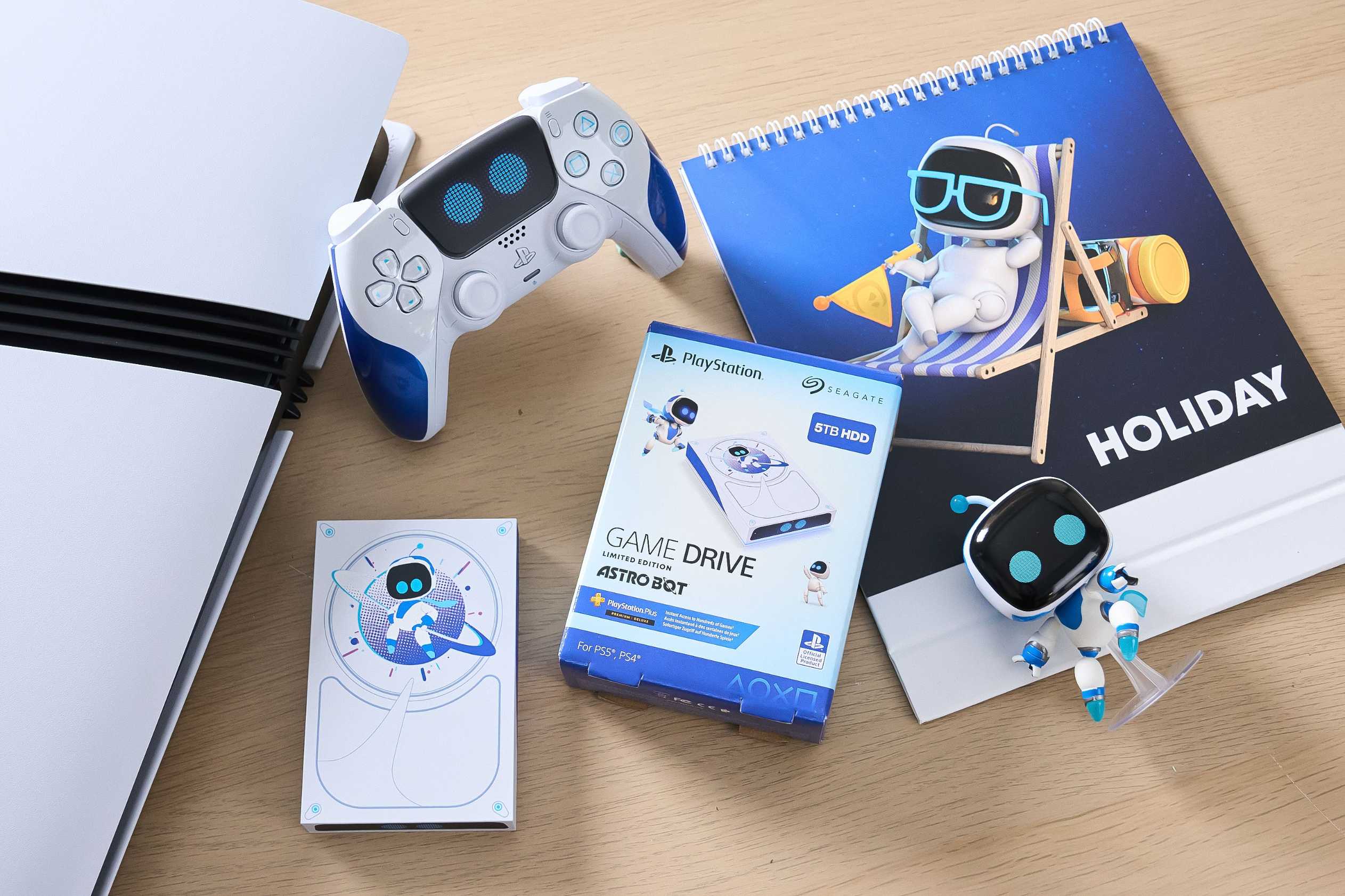 宇宙機器人的聯名產品及公仔種類眾多，可愛的形象讓它的受眾群體不分男女老幼，人人都愛。