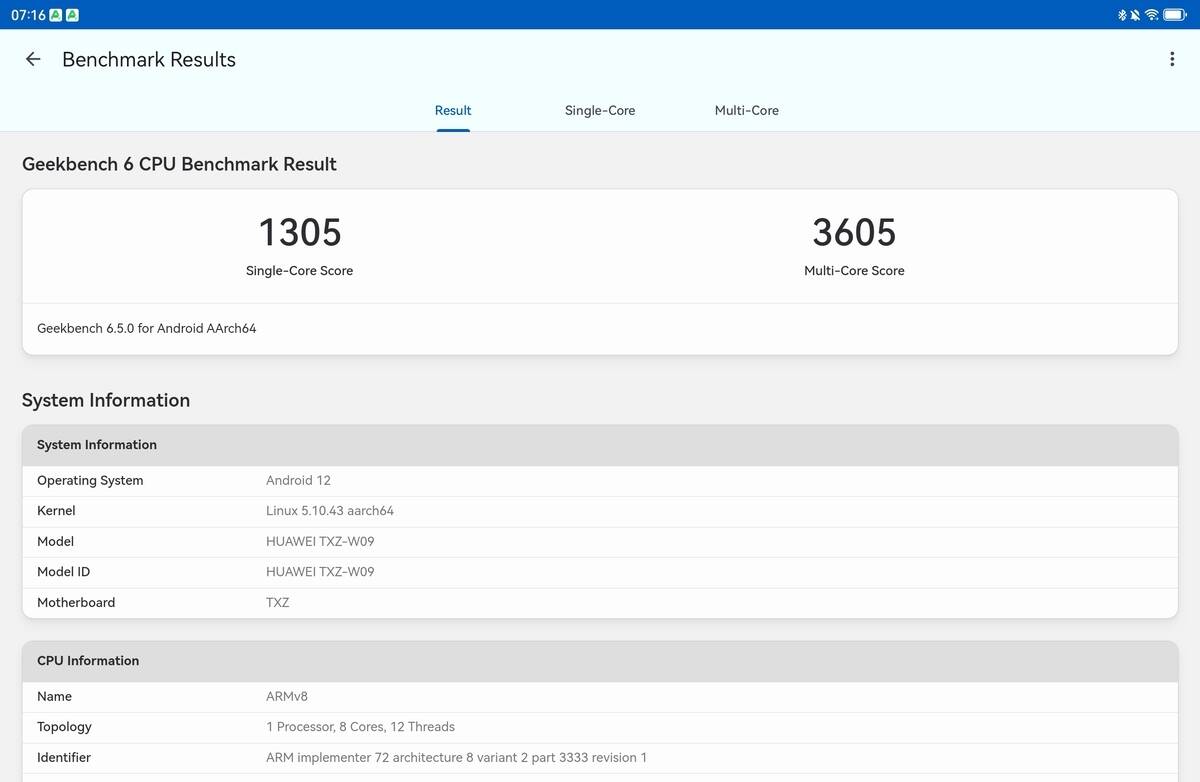 以 Geekbenck 6 進行測試下，在單核心部分獲得約 1,305 分，多核心獲得約 3,658 分。
