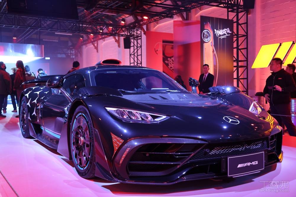 本周末限定！Mercedes-AMG CONCEPT AMG GT XX 現身台北松菸，展現 Nardò 賽道耐力測試紀錄與百萬瓦充電技術