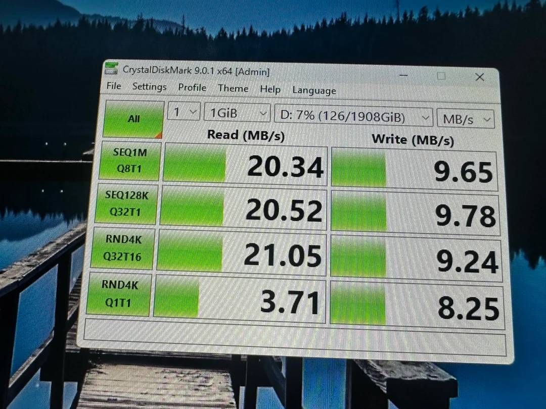 國外網友網購三星990 Pro SSD六折入手竟是山寨貨，騙過Windows、檢測軟體但實測速度慢到爆