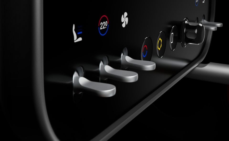 Apple 前首席設計師 Jony Ive 操刀！法拉利首款電動車 Ferrari Luce 內裝曝光