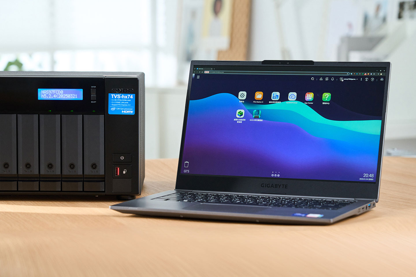 透過系統指示即可完成 QuTS hero 系統的安裝。