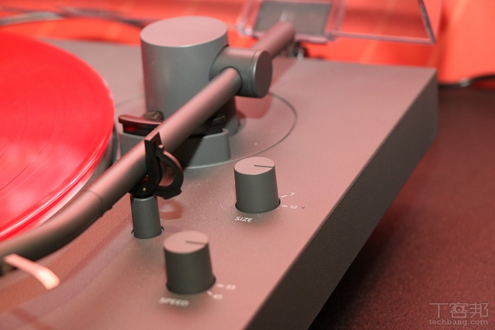 Sony 推出 PS-LX3BT / PS-LX5BT 藍牙黑膠唱盤！支援 Hi-Res 與一鍵全自動播放，價格萬元有找