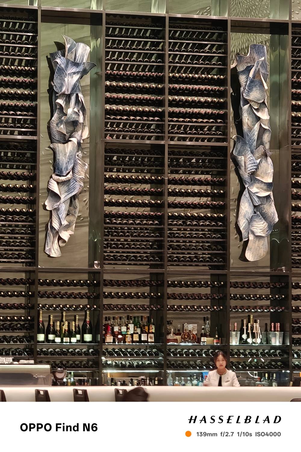 不只沒有摺痕，OPPO Find N6 升級 AI 產生圖表、相機也跟著升級了