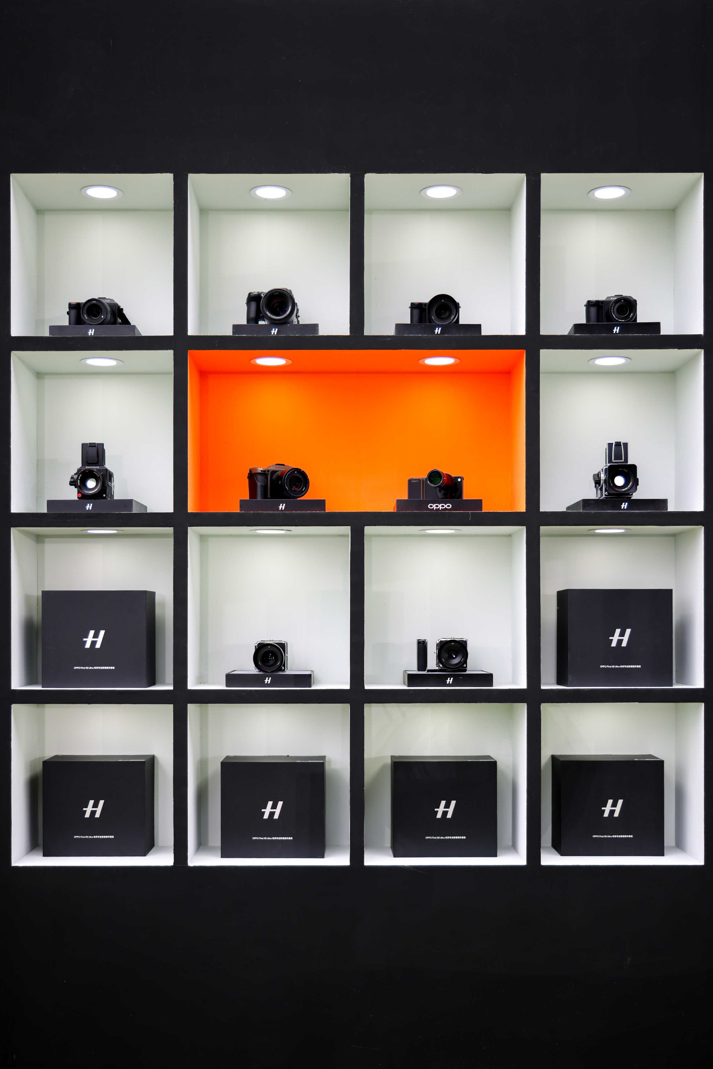 OPPO Find X9 Ultra 正式發表，10 倍光學長焦鏡頭與雙 2 億畫素感光元件