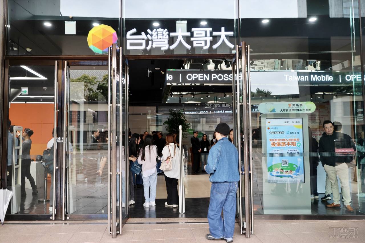 台灣大哥大開賣 MacBook Neo 與 M5 系列 Mac，同步推出 5G 購機方案