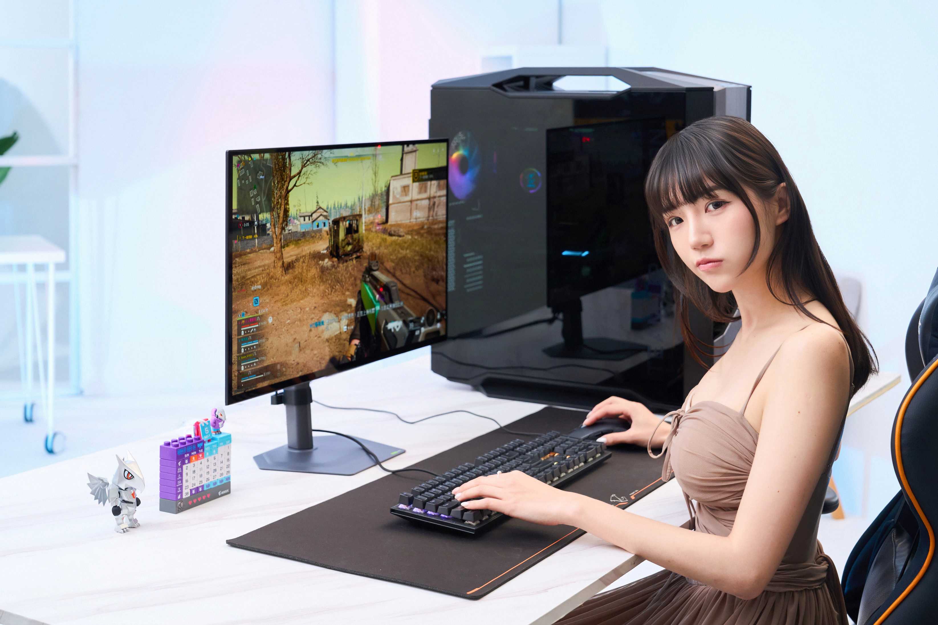 技嘉 MO27Q28GR 電競顯示器實測：第 4 代 WOLED 面板 + 雙模解析度，通吃 FPS 電競、3A 大作與 HDR 影音的最佳之選