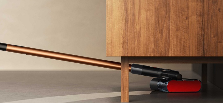 Dyson PencilWash 鉛筆洗地機來了！380g 極輕手感、乾濕污漬一次搞定，售價 $12,900 元