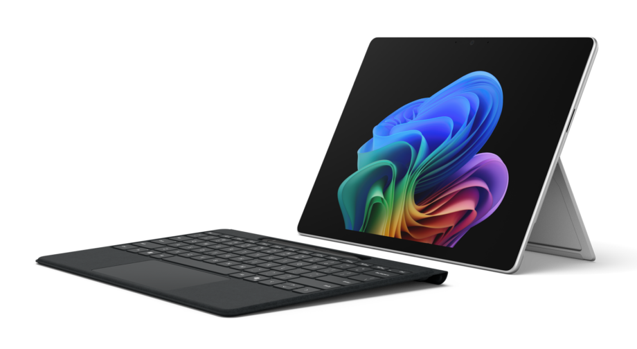 微軟新 Surface 商務版登場!搭載 Intel Core Ultra 系列 3,圖形效能超越 MacBook Air M5