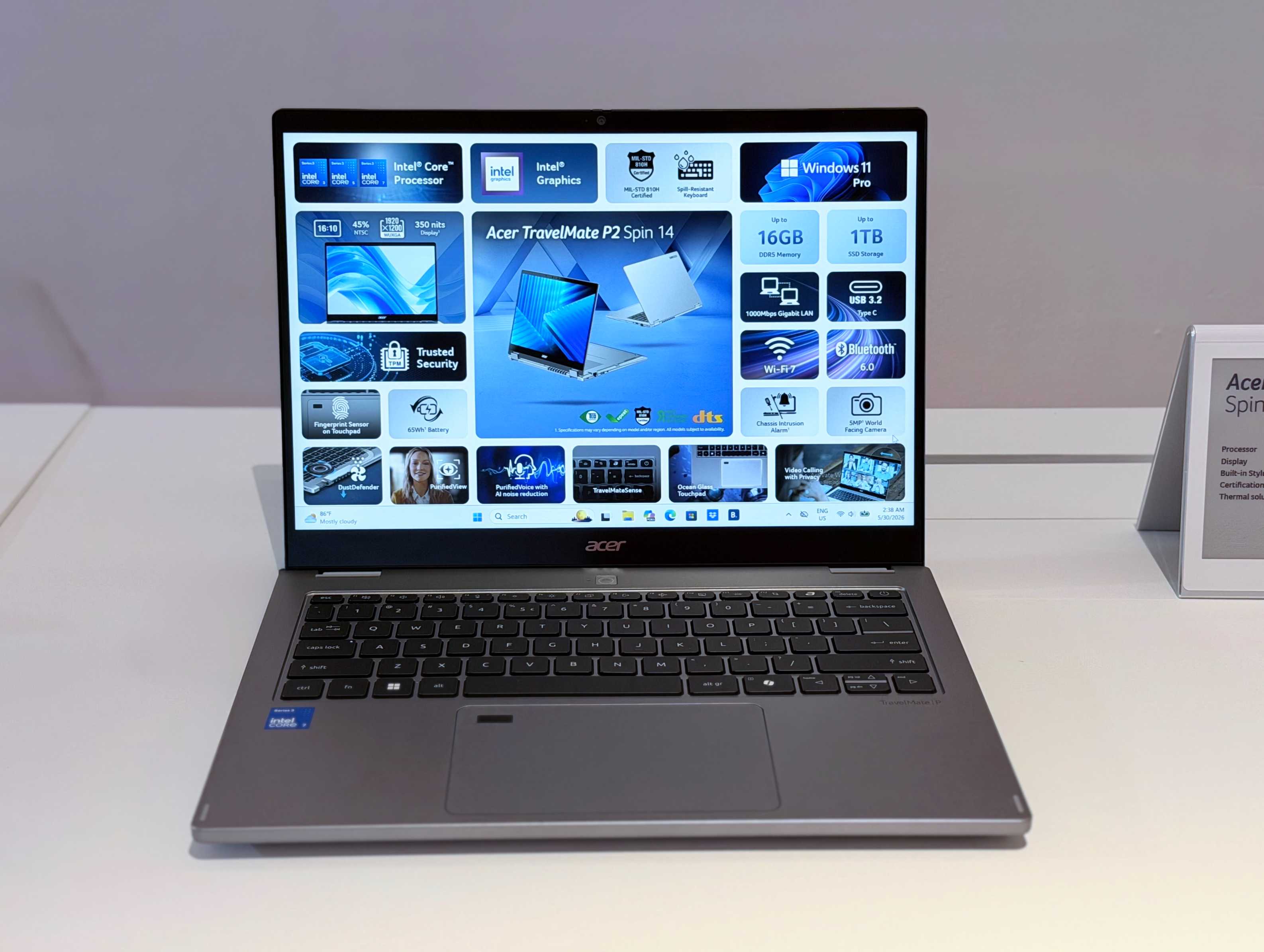 【COMPUTEX 2026】Acer TravelMate P6 AI 登場：150 TOPS 算力、30 小時續航，重量僅 950 克