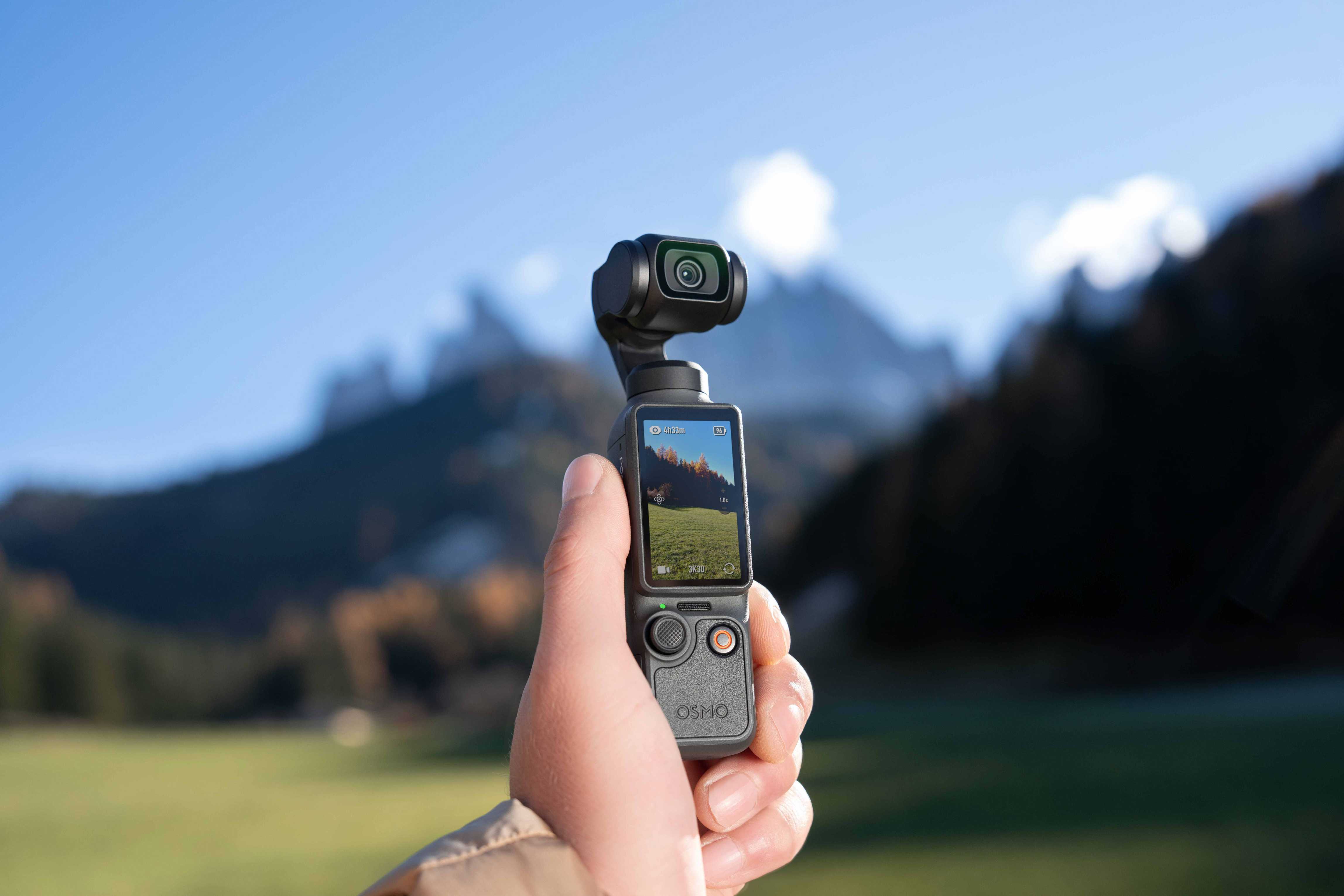 DJI Pocket 4。