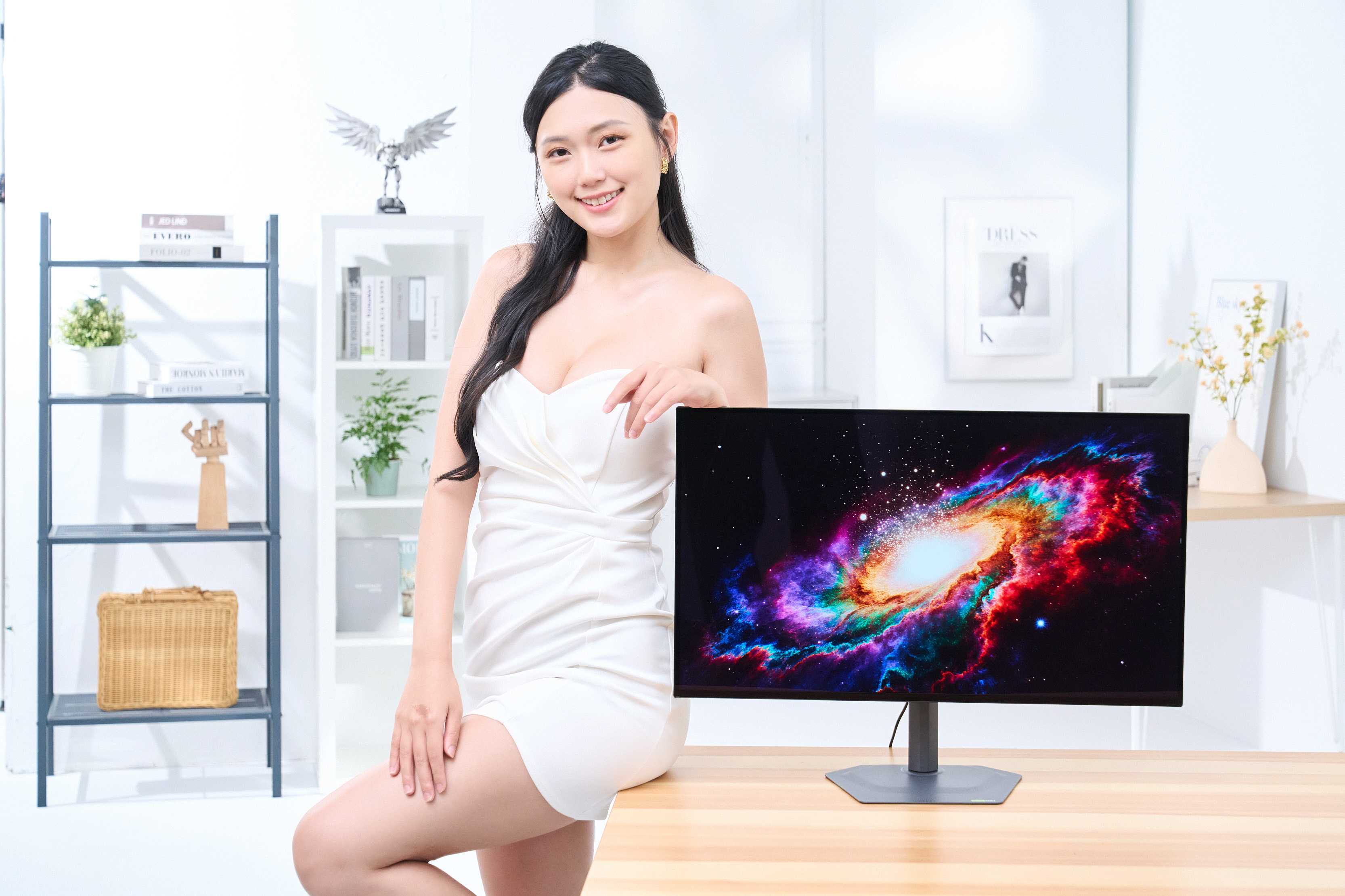 技嘉 GO27Q24G 電競螢幕評測：獨家 HyperNits 亮度增強技術，重新定義 OLED 視覺體驗