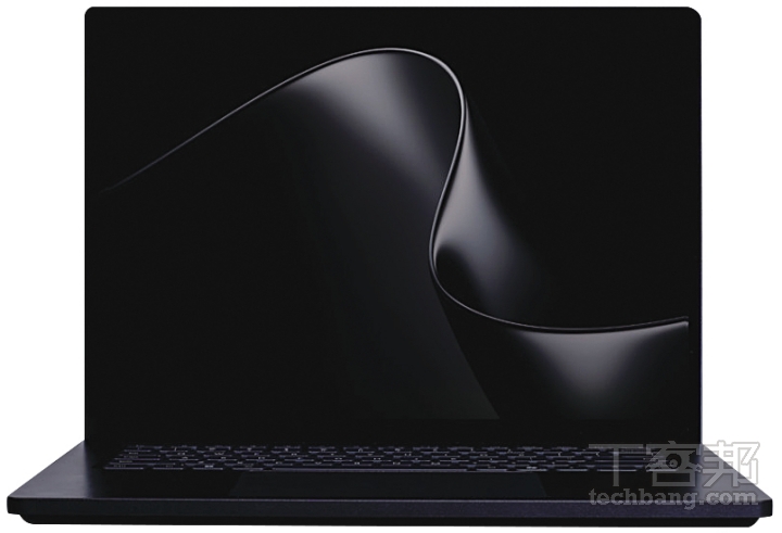 Surface Laptop Ultra 展示 RTX Spark 平台的完整實力，並配置 15 吋 PixelSense Ultra mini LED 觸控螢幕，將挑戰 MacBook Pro 的定位。