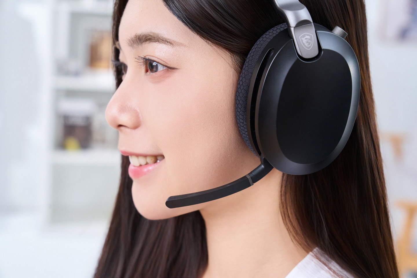 MSI MAESTRO 500 WIRELESS 三模無線降噪電競耳機評測：兼顧遊戲、通勤與工作的全能選擇