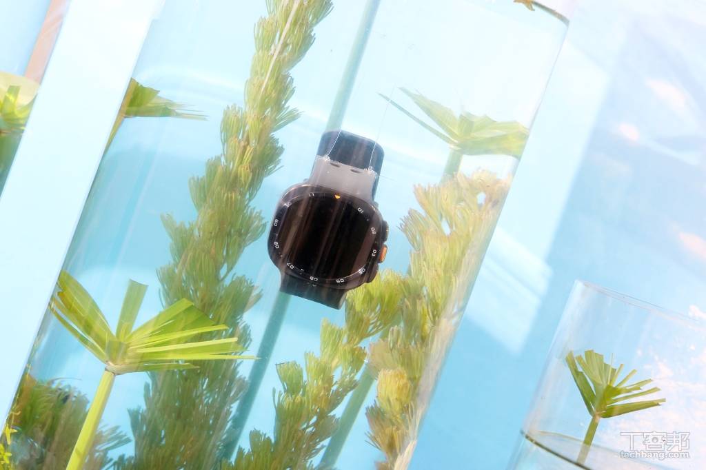 三星發表 Galaxy Watch Ultra2 與 Watch9 智慧手錶,導入潛水與越野跑導航功能