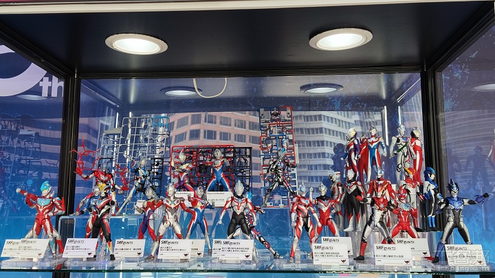 史上最大《萬代南夢宮亞洲巡迴模型展》登陸信義區！20 大人氣 IP、10 個主題展區和限定商品一次看