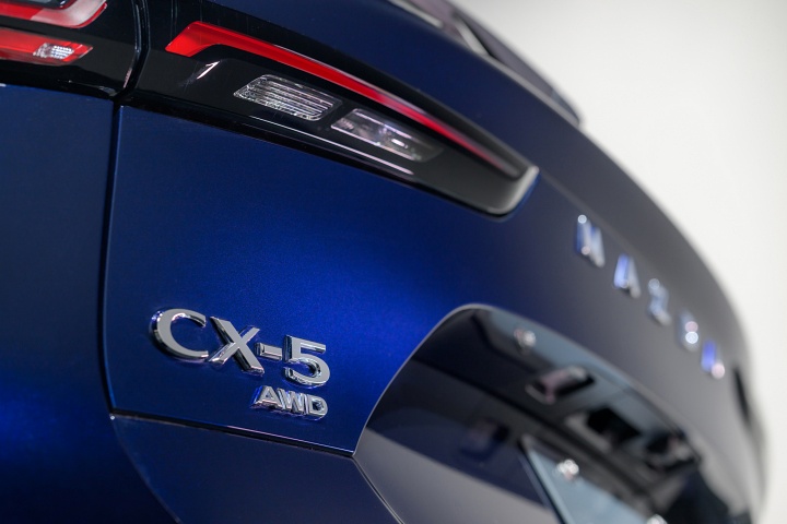 Mazda 第三代 CX-5 四車型在台上市!全車系標配 4WD 四驅架構、售價 94.9 萬元起
