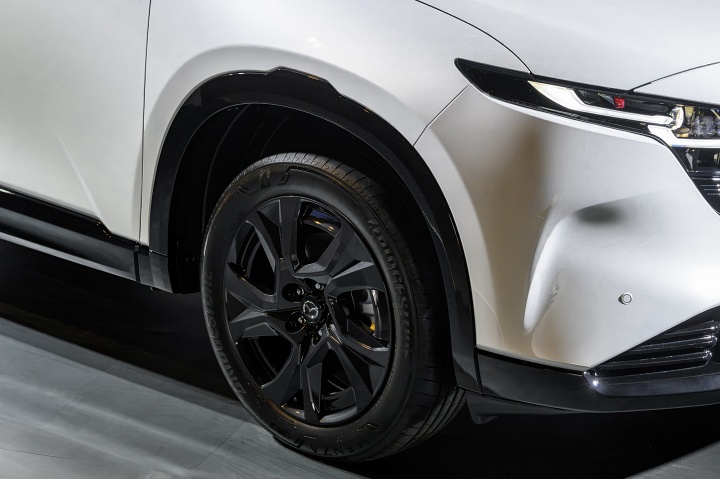 Mazda 第三代 CX-5 四車型在台上市!全車系標配 4WD 四驅架構、售價 94.9 萬元起