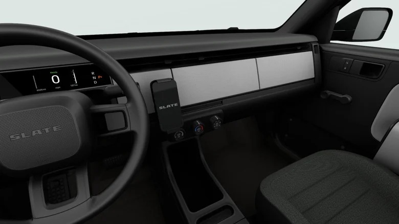 貝佐斯投資電動皮卡 80 萬有找!座艙竟沒螢幕音響、用手機當車機