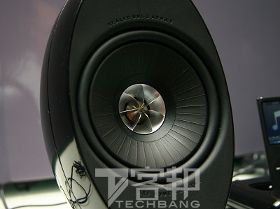 多金iPod族群揚聲器新選擇─KEF Picoforte MCE 二合一音響組合