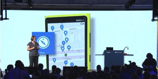 Nokia 推出 WP8 新機 Lumia 920、Lumia 820 ，搭載 PureView、離線地圖、無線充電技術